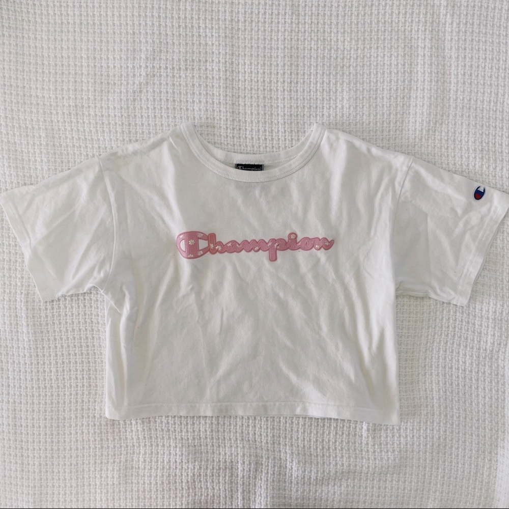 CHAMPION T-SHIRT!